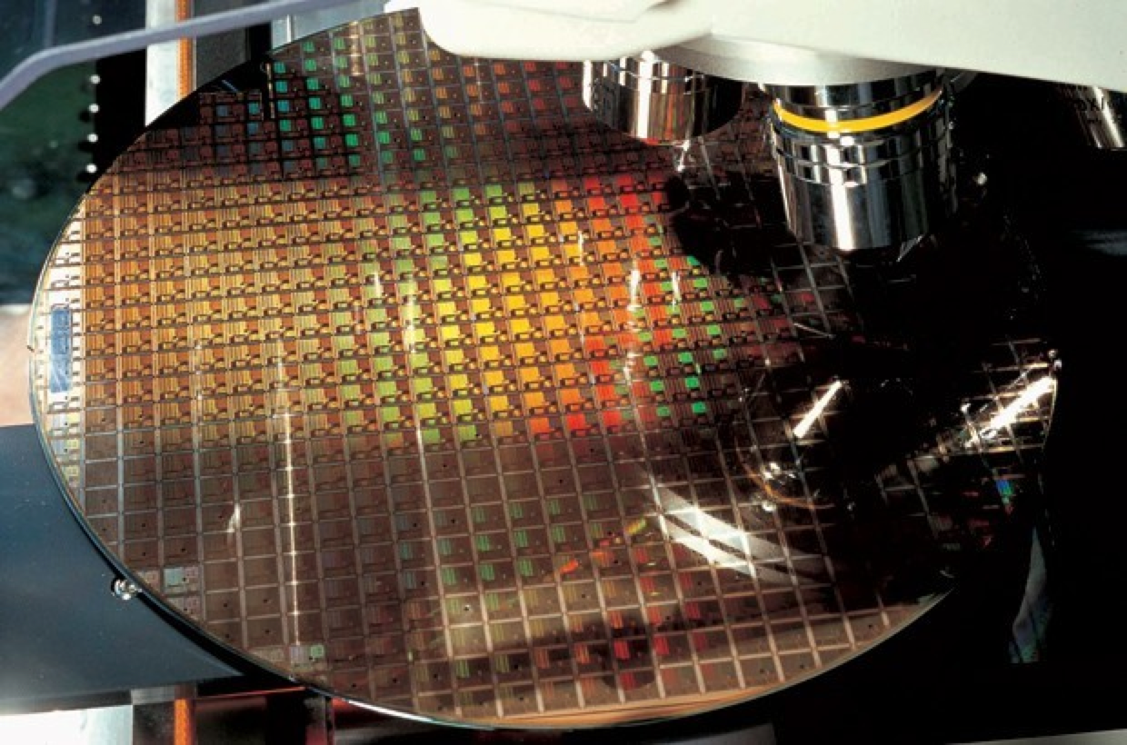 光刻加工 TSMC极紫外光刻 5nm.png